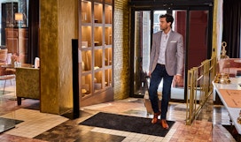 Microluxx entrance hotel